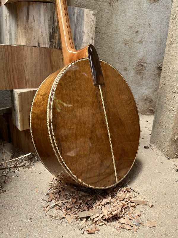 Banjo Modelo Natural Laminado de Imbuia - feito sob encomenda, 4 meses