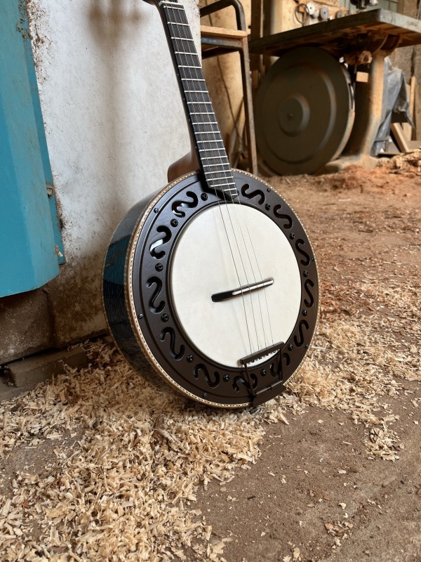 Banjo Modelo Natural Laminado Azul - feito sob encomenda, 4 meses 