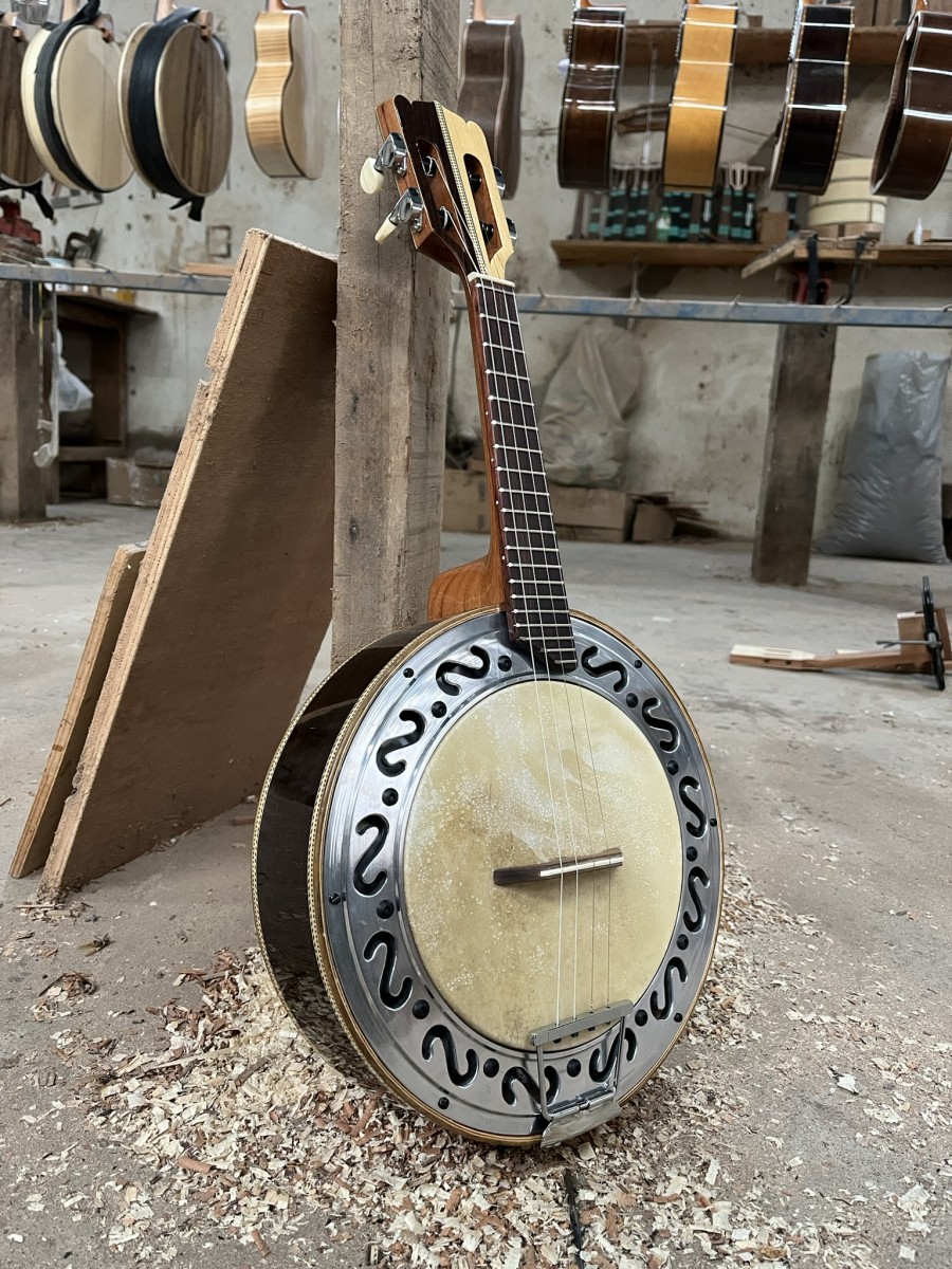 Banjo Modelo Natural Laminado de marfim/imbuia - feito sob encomenda, 4 meses