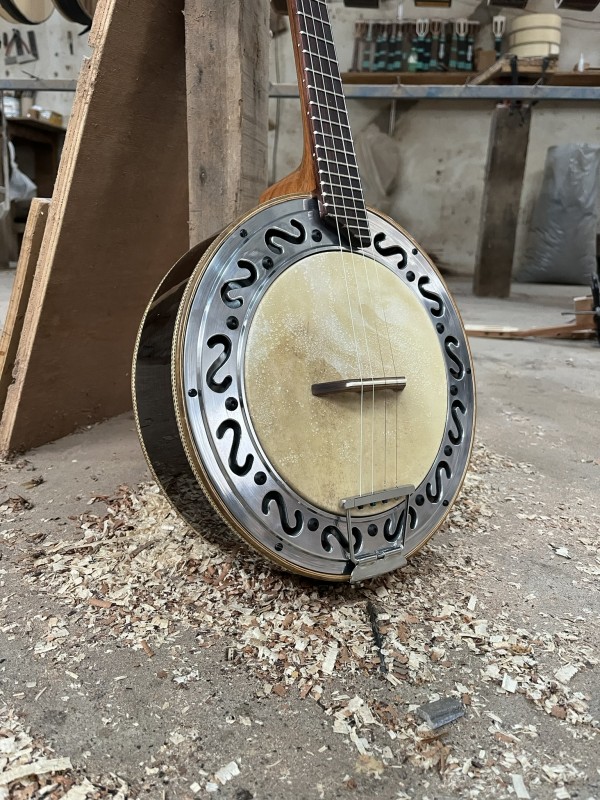 Banjo Modelo Natural Laminado de marfim/imbuia - feito sob encomenda, 4 meses