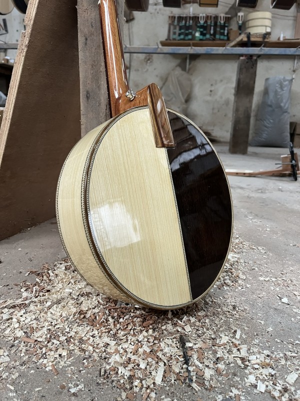 Banjo Modelo Natural Laminado de marfim/imbuia - feito sob encomenda, 4 meses