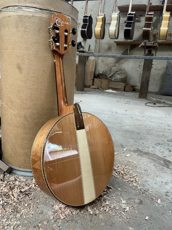 Banjo Modelo Premium de Cedro - feito sob encomenda, 4 meses