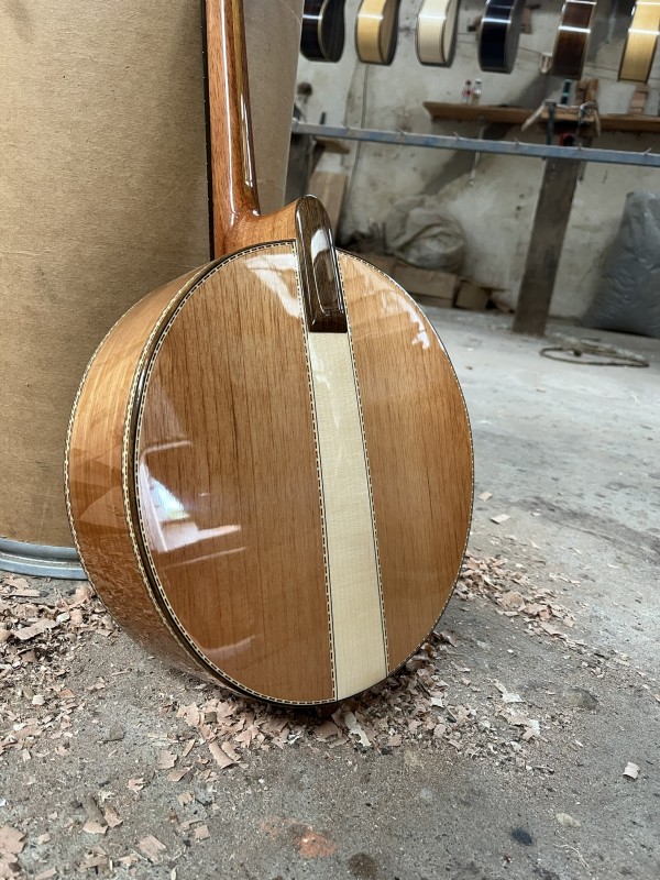 Banjo Modelo Premium de Cedro - feito sob encomenda, 4 meses
