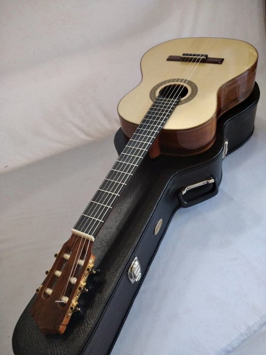 violão clássico modelo n1 de imbuia com tampo em abeto alemão (90 dias uteis para construção)